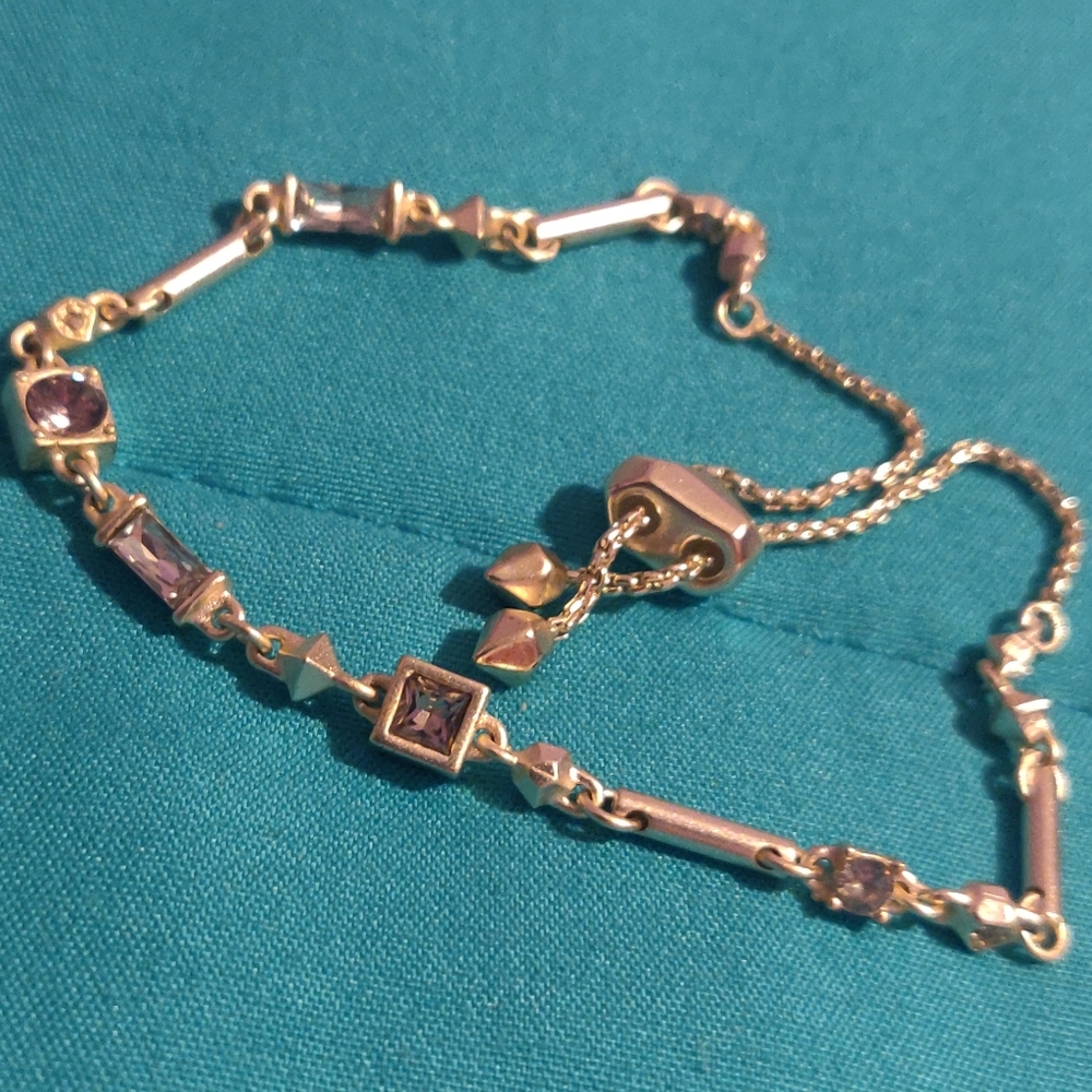 Kendra Scott bracelet